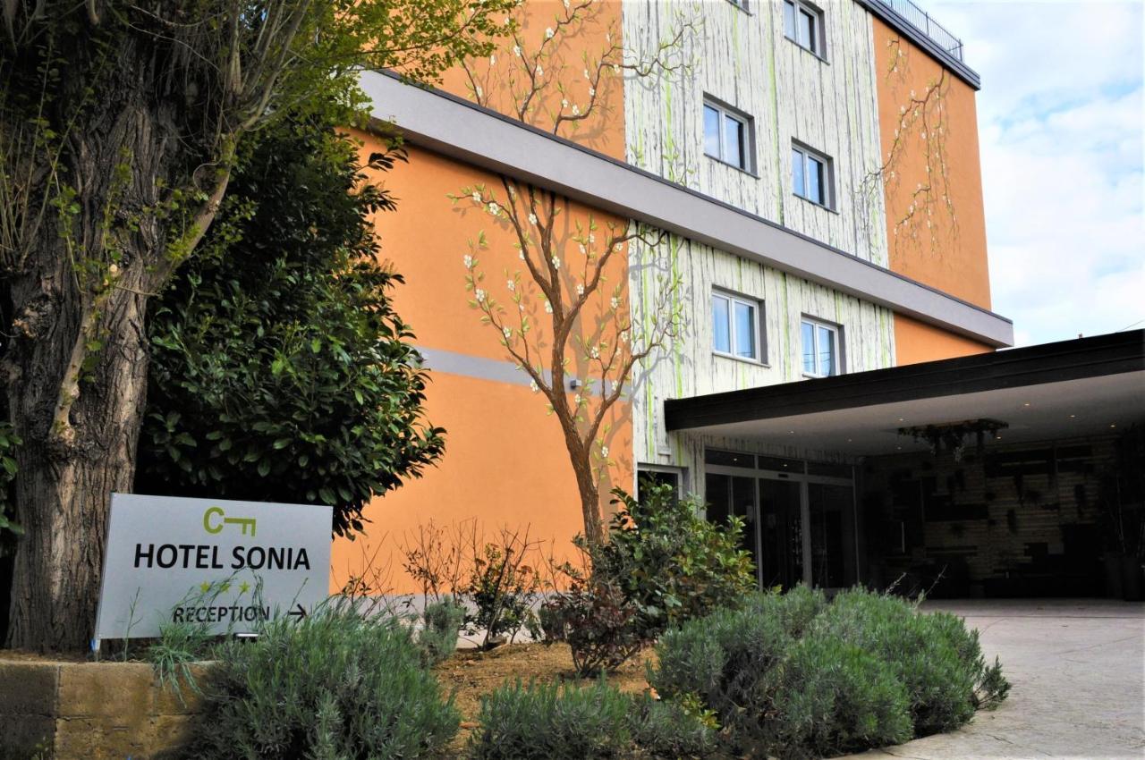 Hotel Sonia Aquilinia Esterno foto