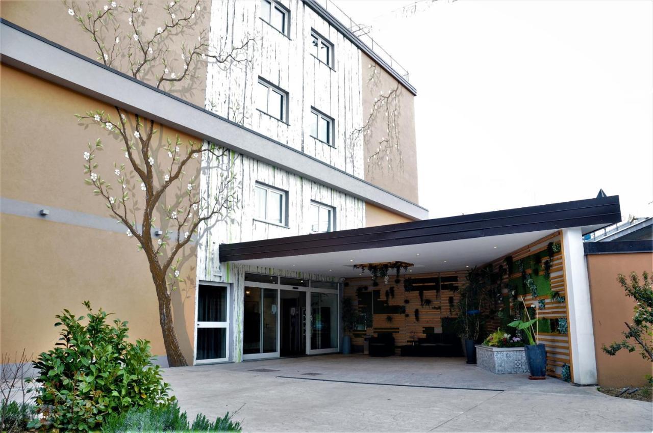 Hotel Sonia Aquilinia Esterno foto