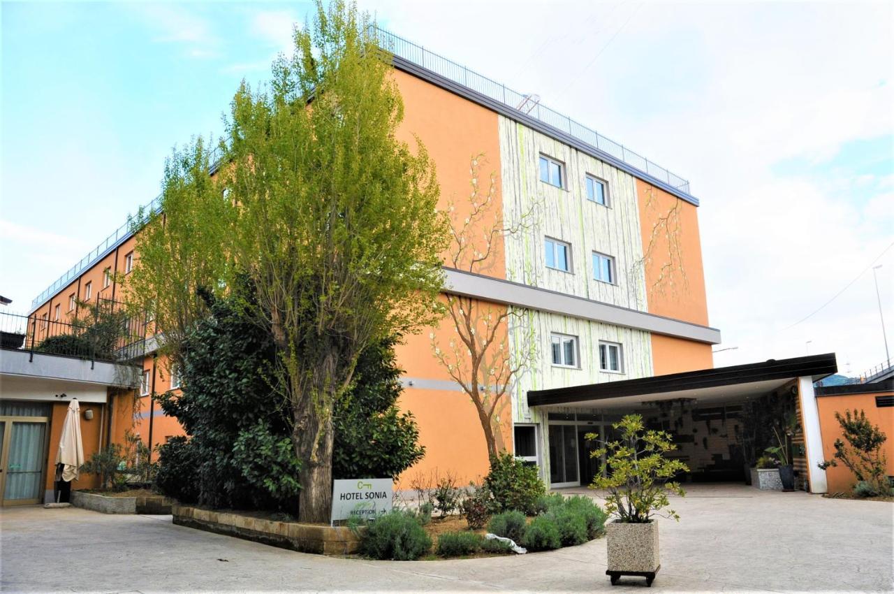 Hotel Sonia Aquilinia Esterno foto