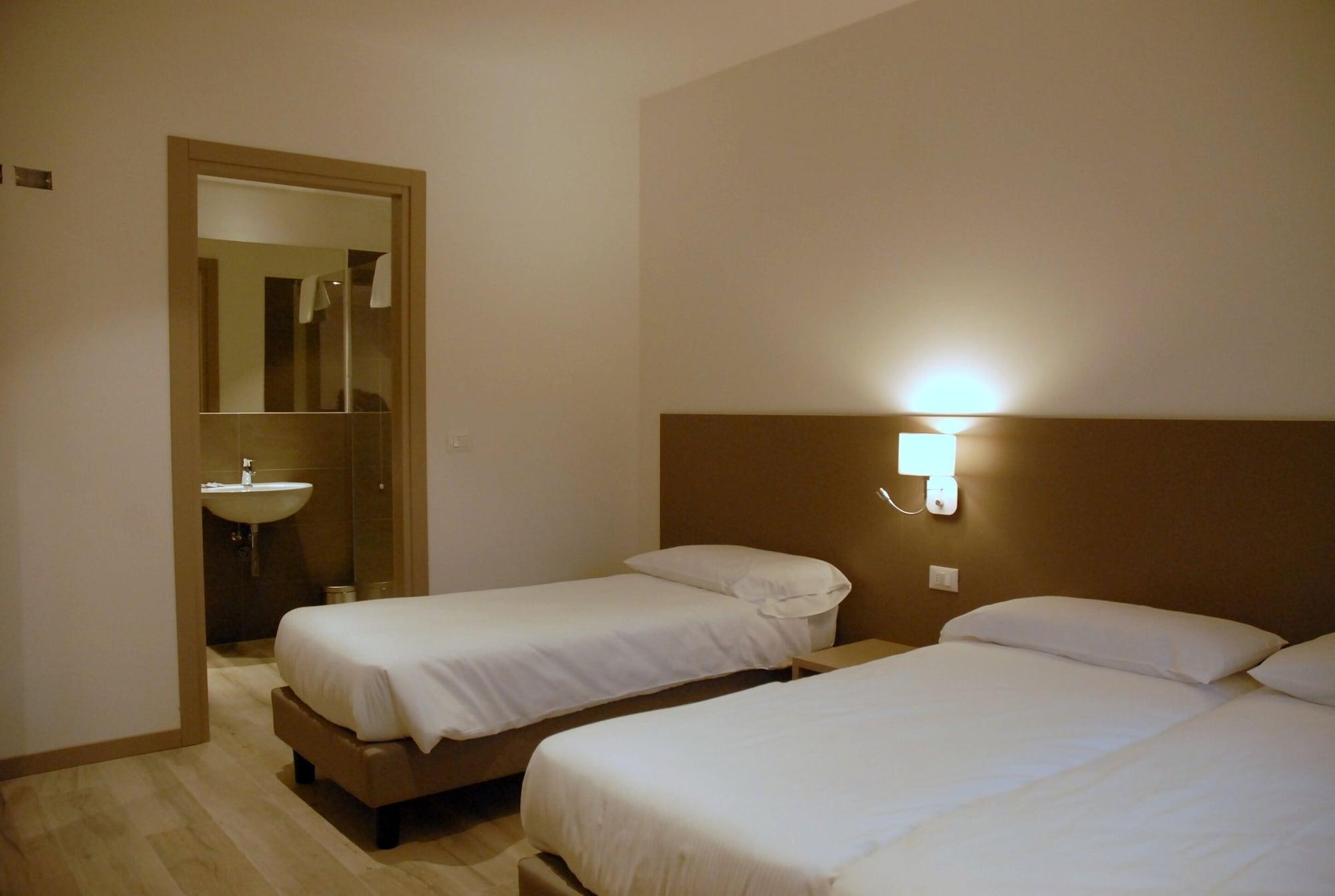 Hotel Sonia Aquilinia Esterno foto