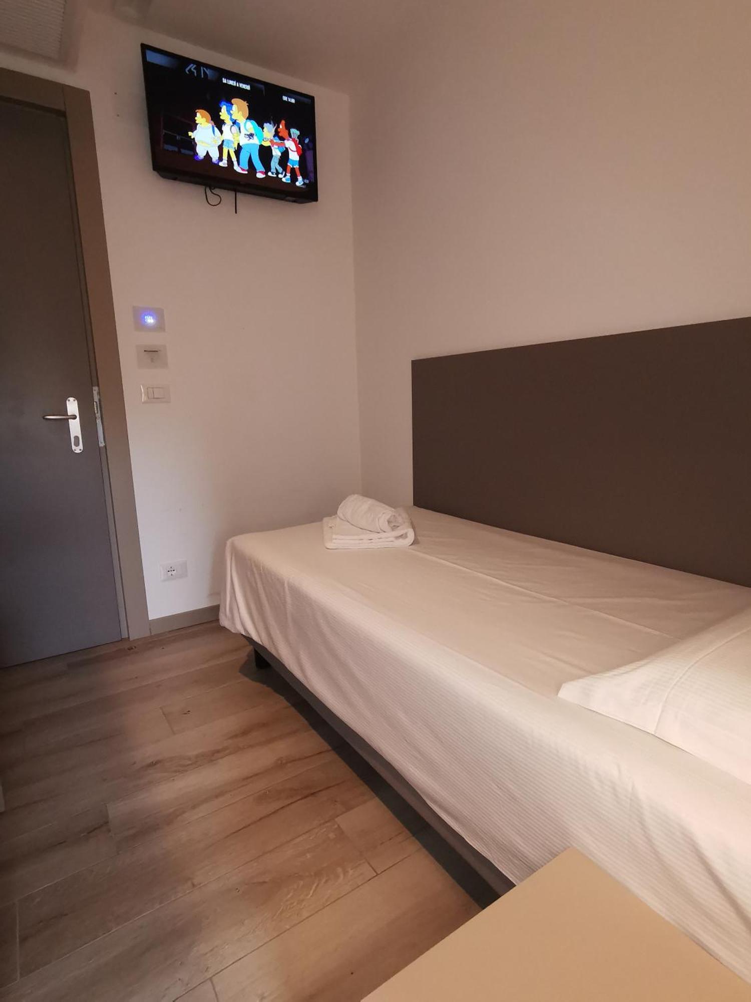 Hotel Sonia Aquilinia Esterno foto