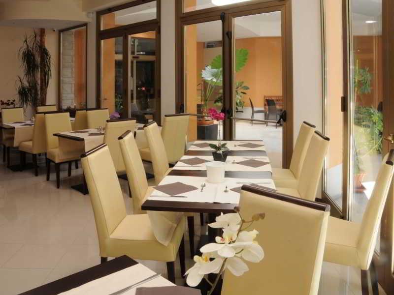 Hotel Sonia Aquilinia Esterno foto