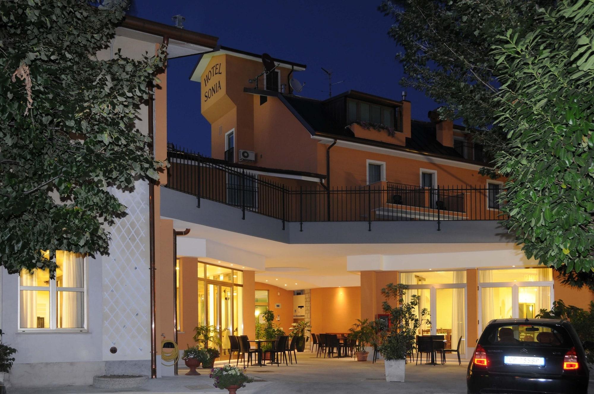 Hotel Sonia Aquilinia Esterno foto